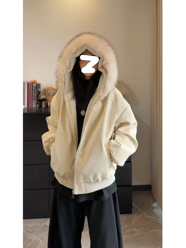 

Парные пуховики с вышивкой и капюшоном Marble Mountain Carvings: модная зимняя верхняя одежда из хлопка