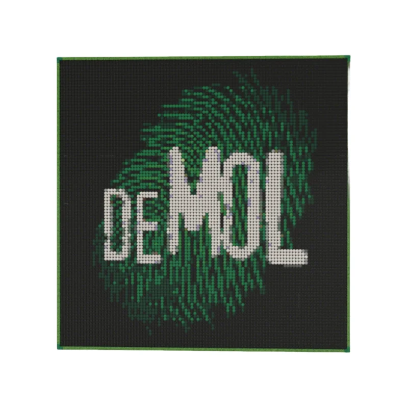 9768 Pezzi MOC Art Chi È Mol?  - Kids Education Logo recensione e prezzo