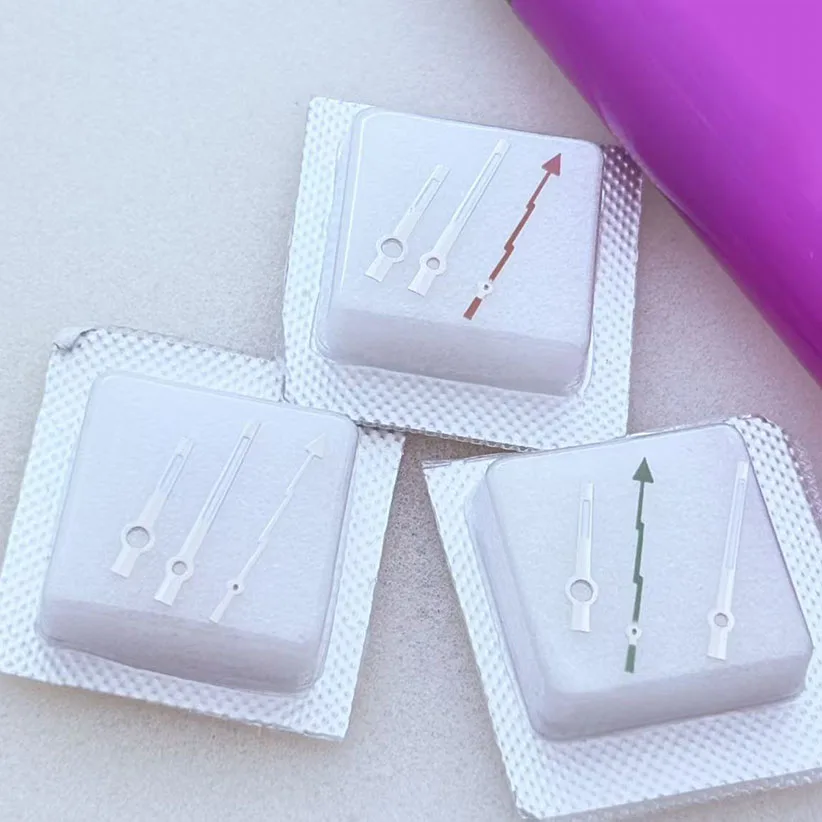 Luminous Three-Hand Watch Repair Accessory Substitute Log Needle Suitable for NH35/NH36 Movement Pointer Lightning Second Hand