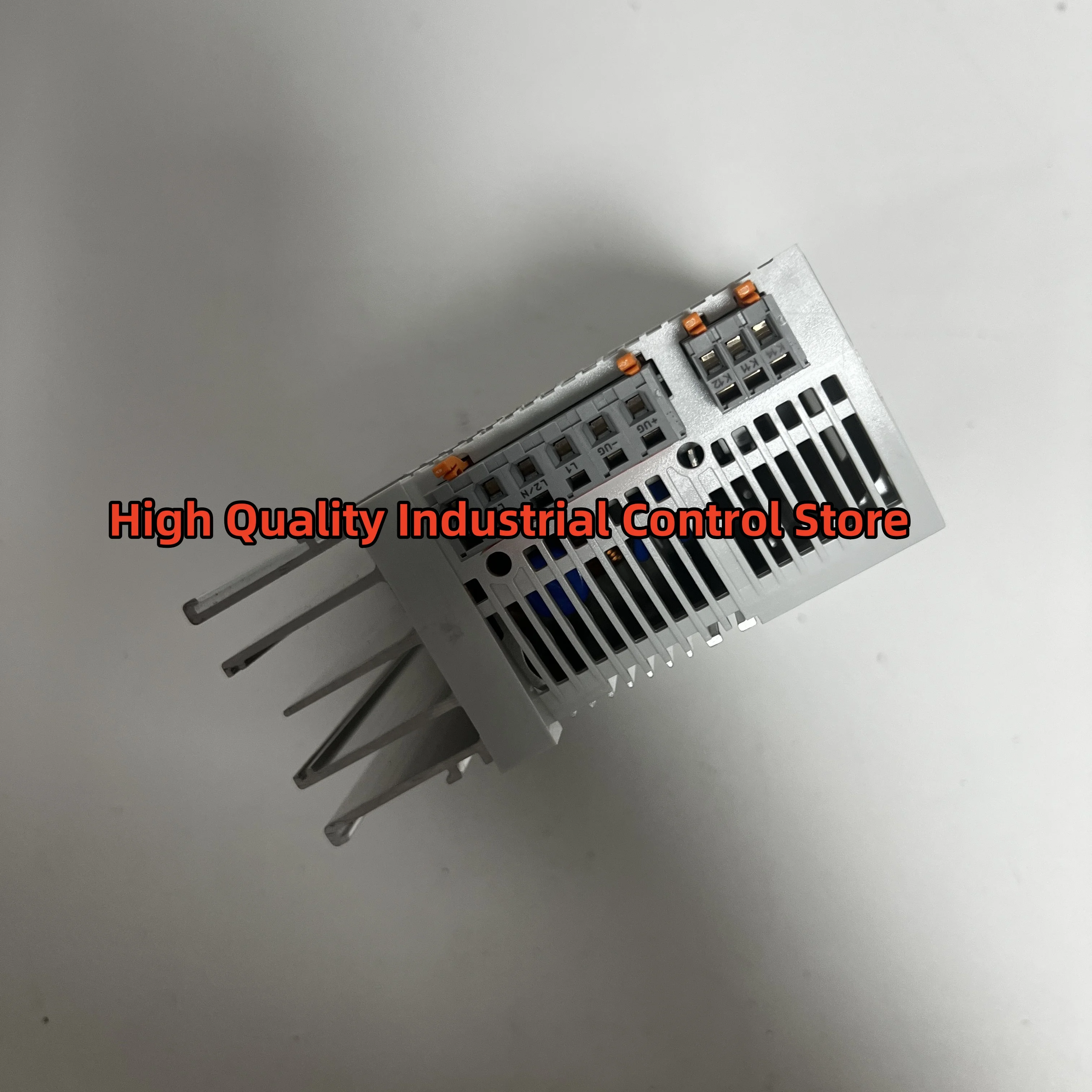 

E82EV113K4C /E82EV113-4C new original