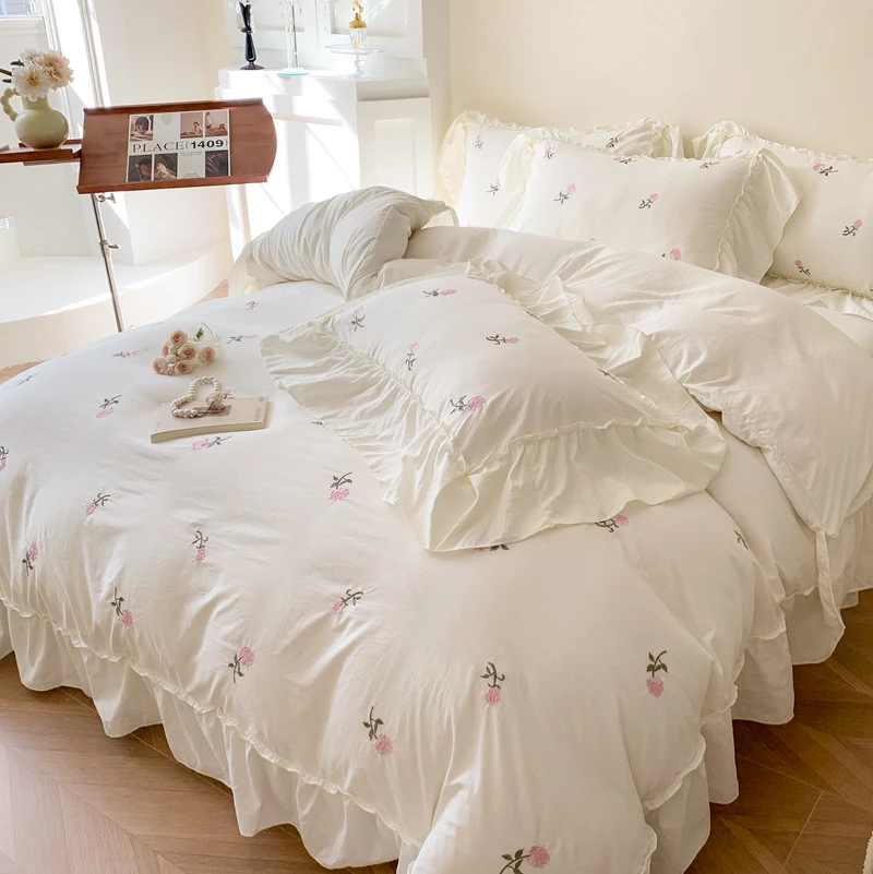 Rose Flowers Embroidery Ruffle Lace Bedding Set for Girls, Washed Cotton Duvet Cover, Skin Friendly, Bed Sheet, Pillowcases