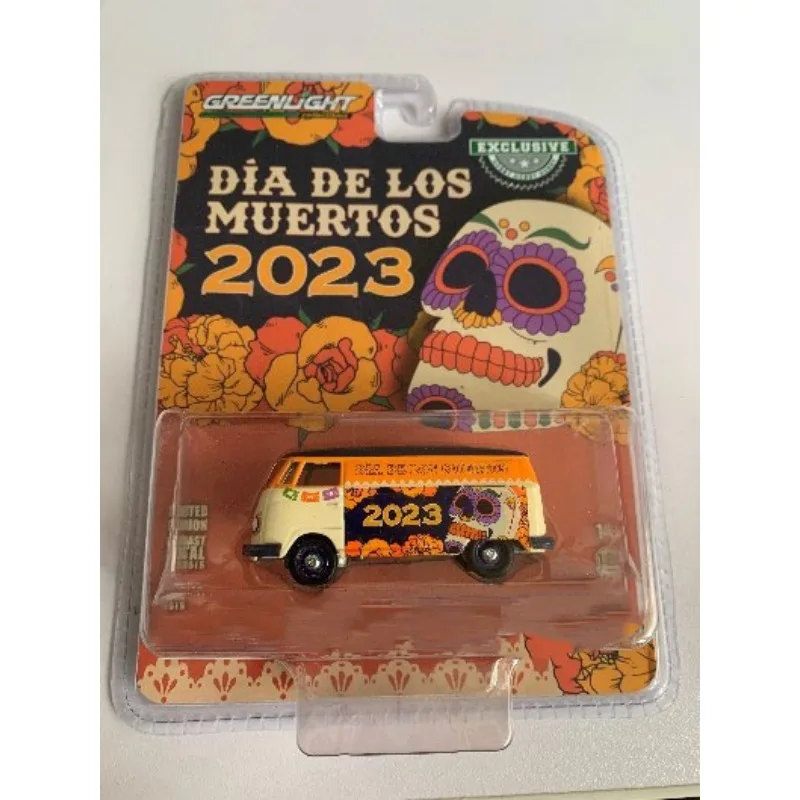 Model statyczny samochodu ze stopu, symulacja zielonego światła, fabrycznie nowy z opakowaniem, prezent urodzinowy dla mężczyzny, gotowy produkt kolekcjonerski