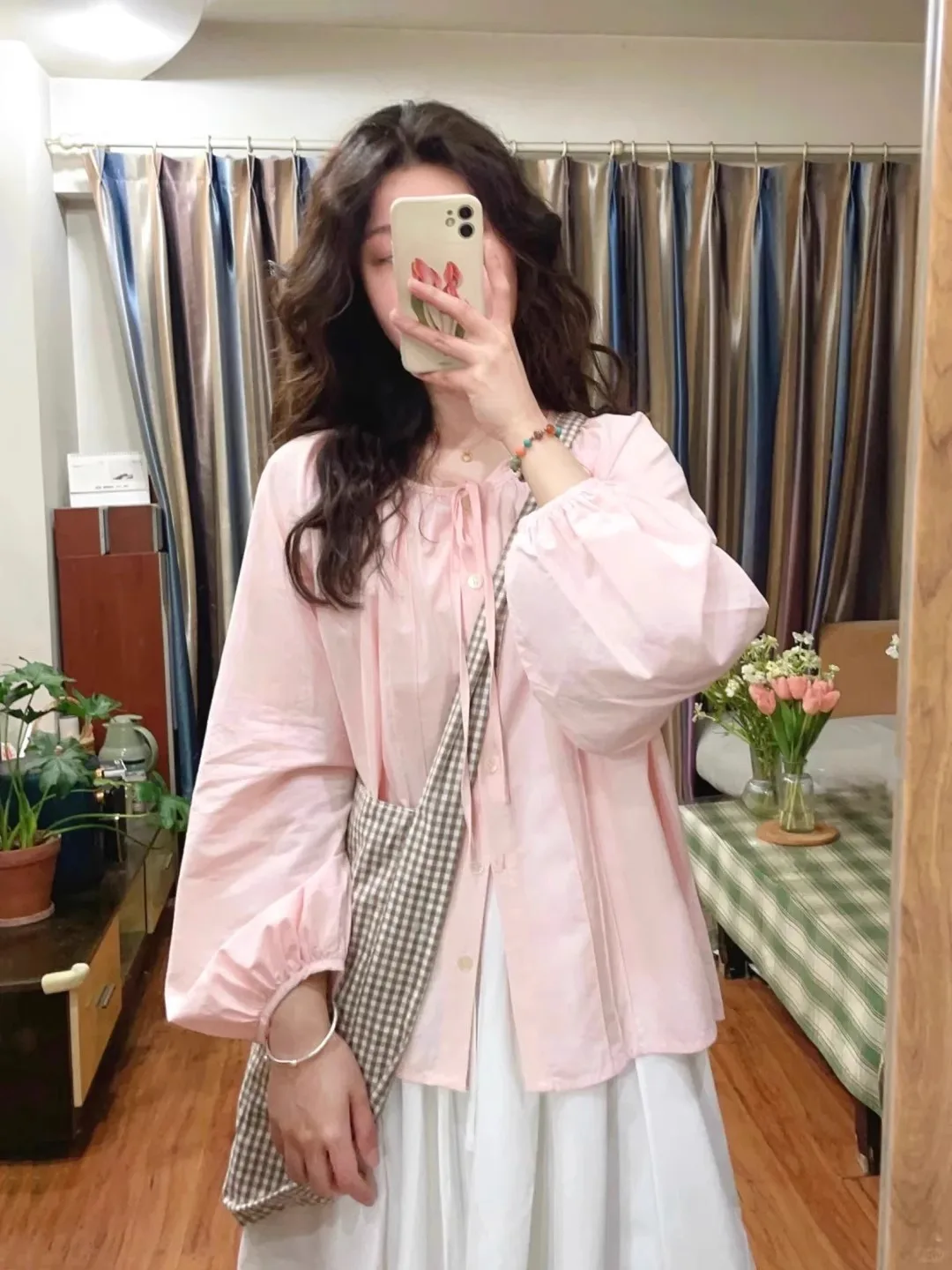 

Long Sleeve Shirts Womens Chiffon Polka Dot Button Down Tops Slim Fit Lantern Sleeves Feminine Retro French Style Autumn Wear