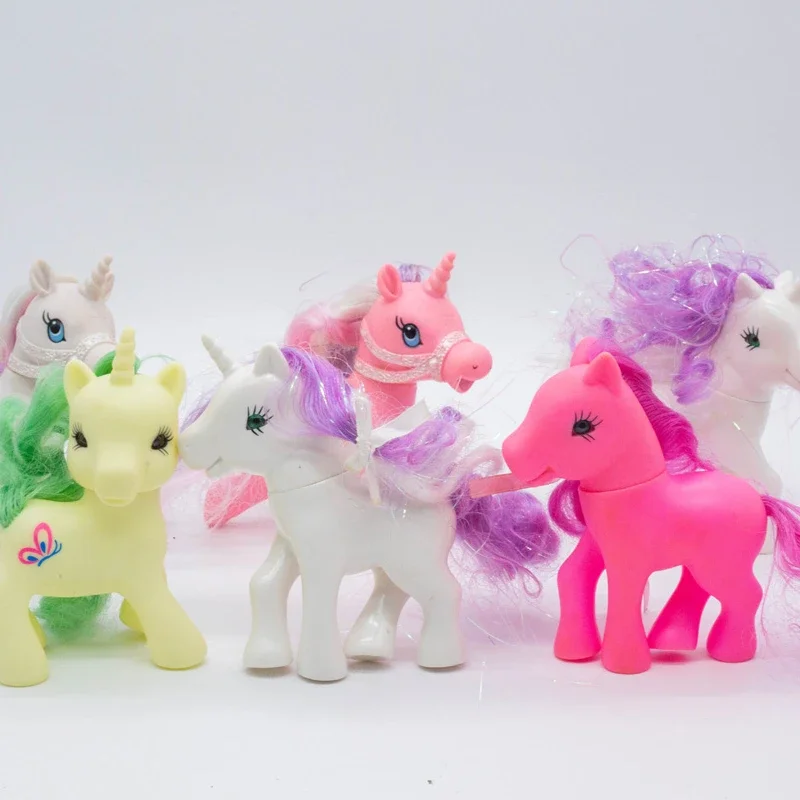 Colorfuls Action Figures Poniesse Pegasuses Cute and Beautiful Toys with Many Colors Collectible Ornaments for Kids Gift