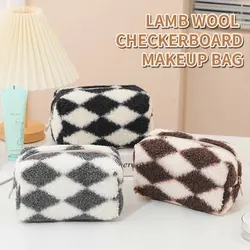 Makeup Bag Lamb Hair Checkerboard Pattern Makeup Bag Travel Storage Bag Portable Large Capacity Checkerboard Wash Bag