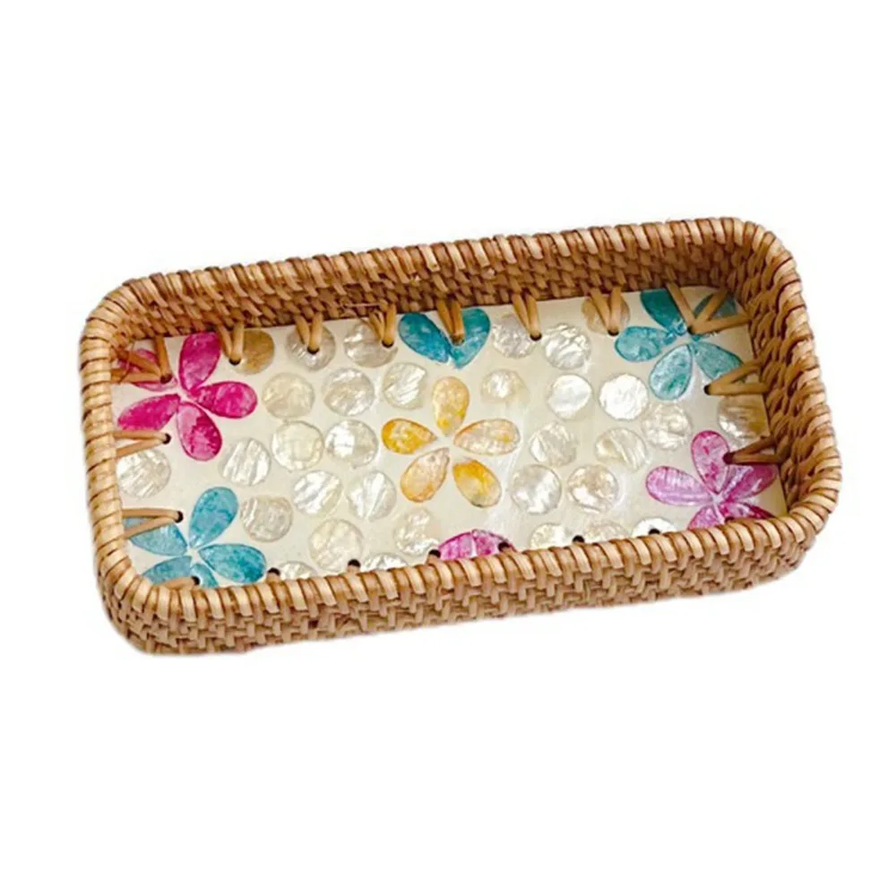 

Hand Woven Splicing Shell Rattan Basket Rattan Weaving Household Weaving Fruit Basket Handmade Colorful Rattan Shell Tray