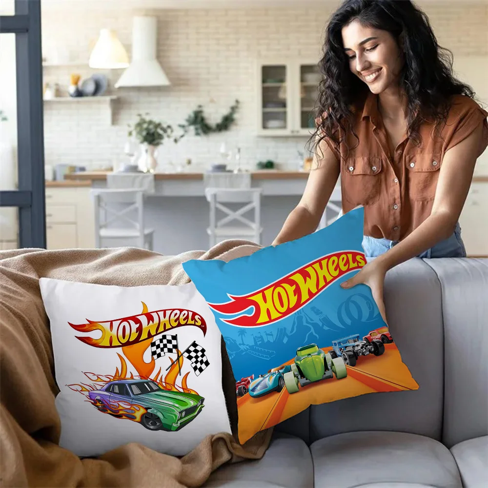 R-RacingS Poszewki na poduszki samochodowe Sofa z kreskówek Dekoracyjny dom H-Hotwheels Dwustronny nadruk Krótka pluszowa śliczna poszewka na