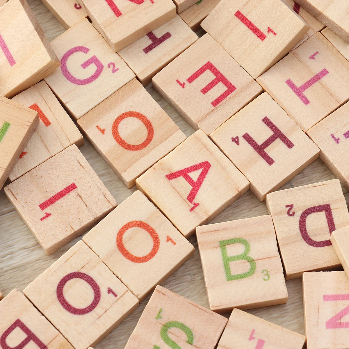 

200Pcs Wooden Cubes Crafts Smooth Surface DIY Alphabet Safe for Kids Painting Decorating Rustic Party Decor