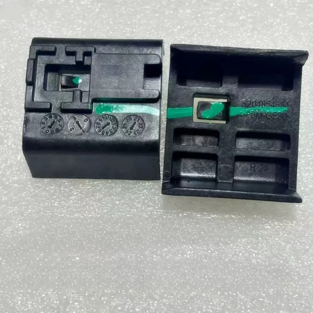 For MG MG5 Left Right Sunroof Windshield Panel Fixing Bracket Strip Installation Clip Genuine Brand New