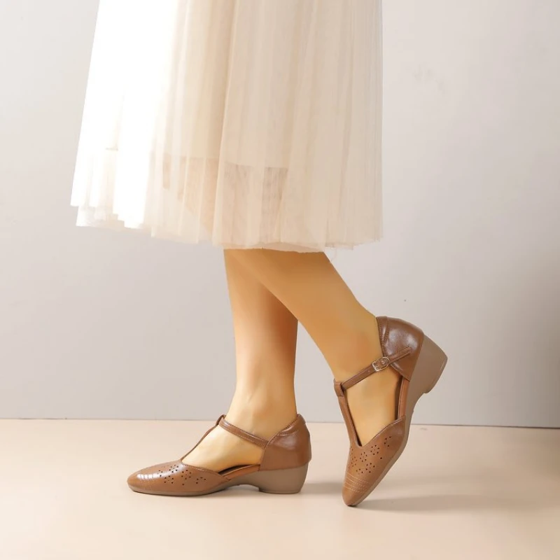 Damen Retro-Loafer mit Ausschnitten in Übergröße, verstellbare T-Riemen-Pumps für den Sommer, Alltag und Pendeln – Detail 10