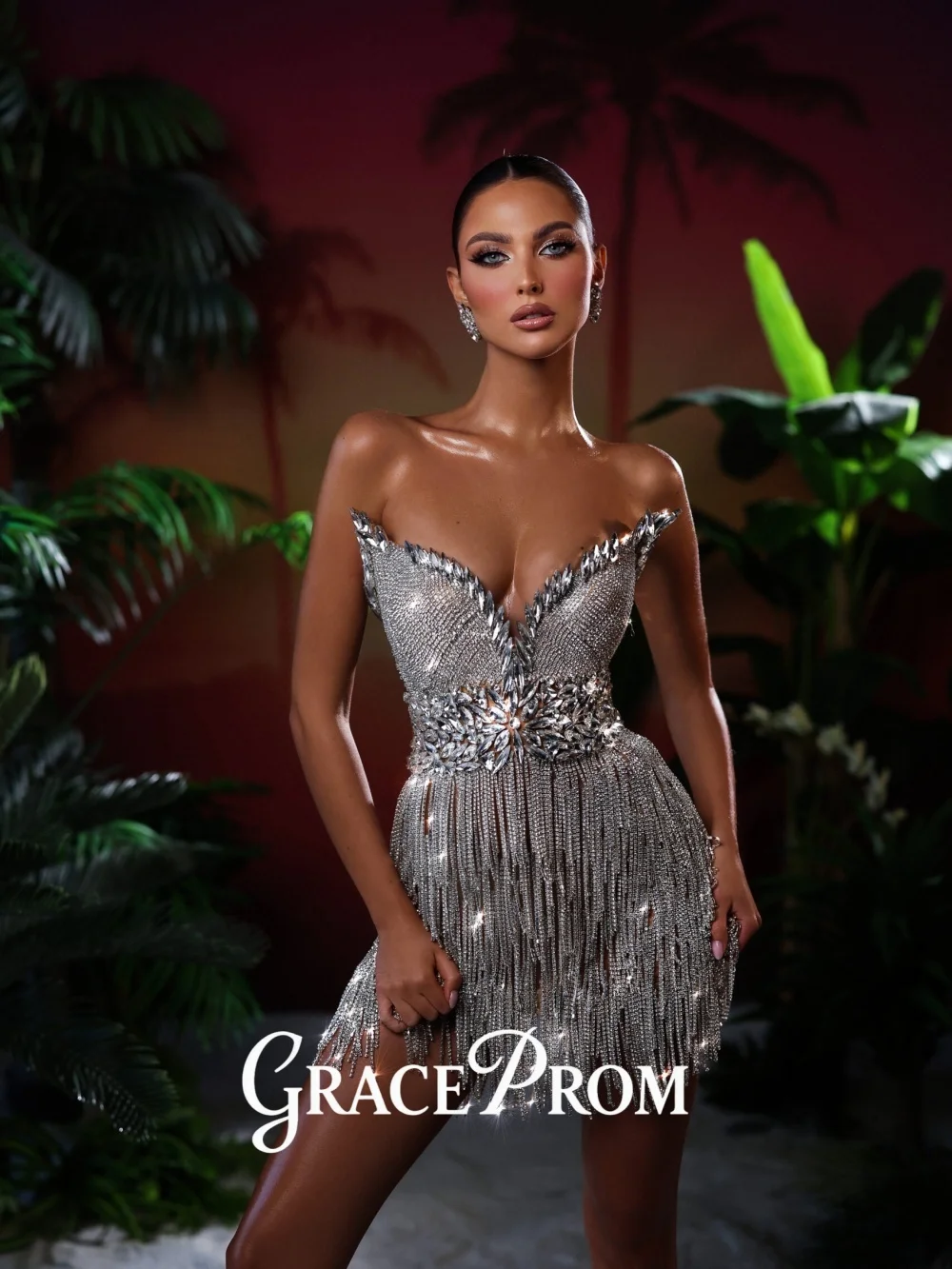 

GraceProm Stylish Silver-Hued Evening Dress 2026 Luxe Tasseled Carpet GownTrendy Bodycon Fitted Floor-Length Party Gown فسات