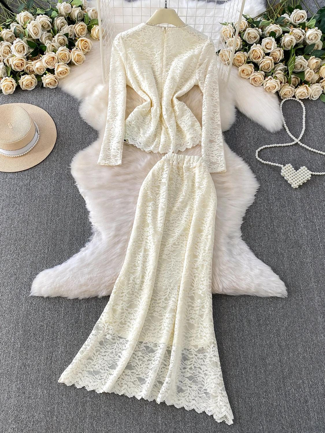 Ele round Ne Top in pizzo e gonna lunga Set in due pezzi con finiture in legno Abbellimento pesante Perline di diamanti Faionabl...