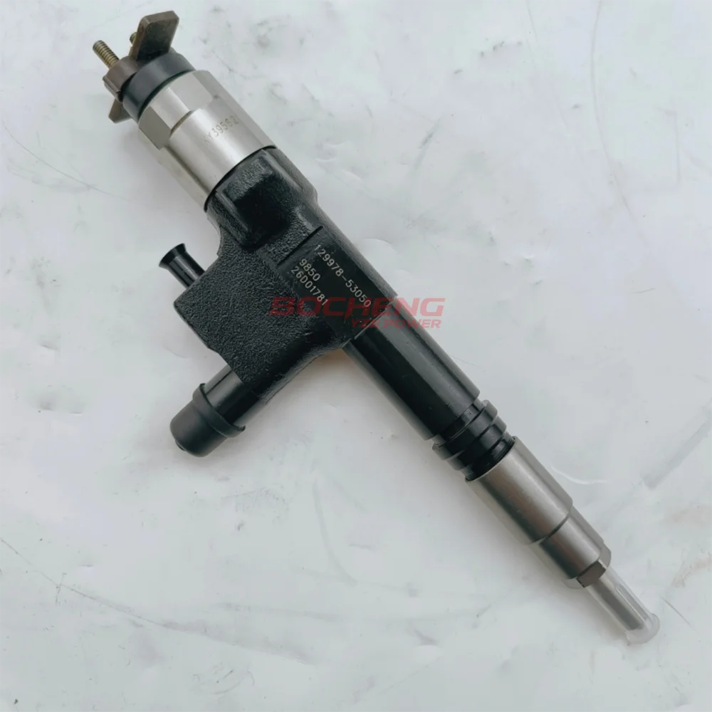 Injector Injection Valve 129978-53050 Injector Assembly 095000-9850 For John Deere Yanmar 4TNV94CHT Engine Assembly