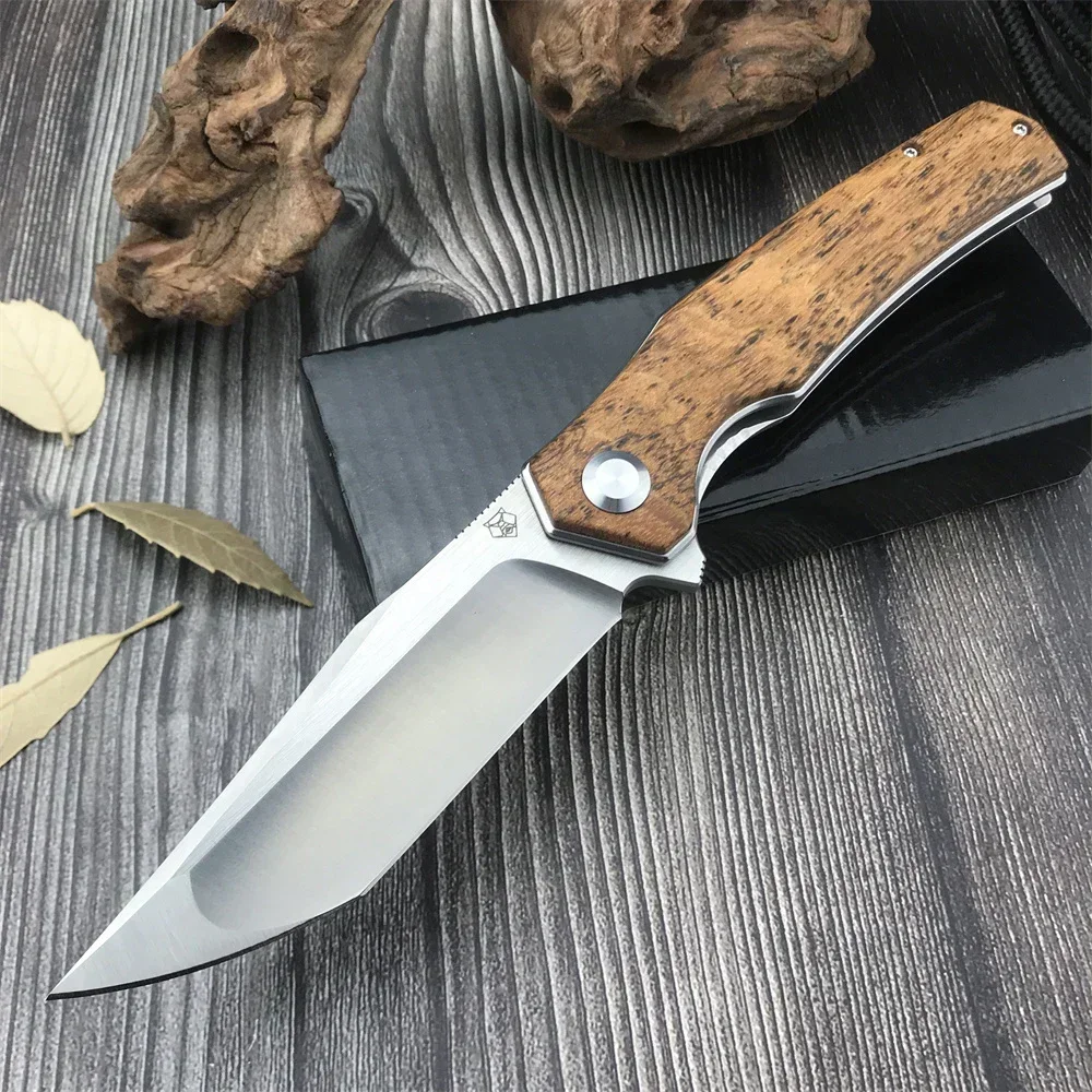 Hunting Falcon Folding Blade Knife EDC Pocket Knife D2 Blade Golden Sandalwood Handle Outdoor Camping Tools Rescue EDC Knives