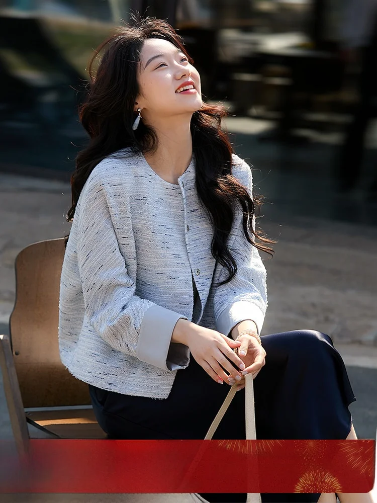 

Meteor ower Fraance Wind awl ort Outerwear Top Women's Faion 2025 Autumn New Sle Stand Cut Long Sve round Ne