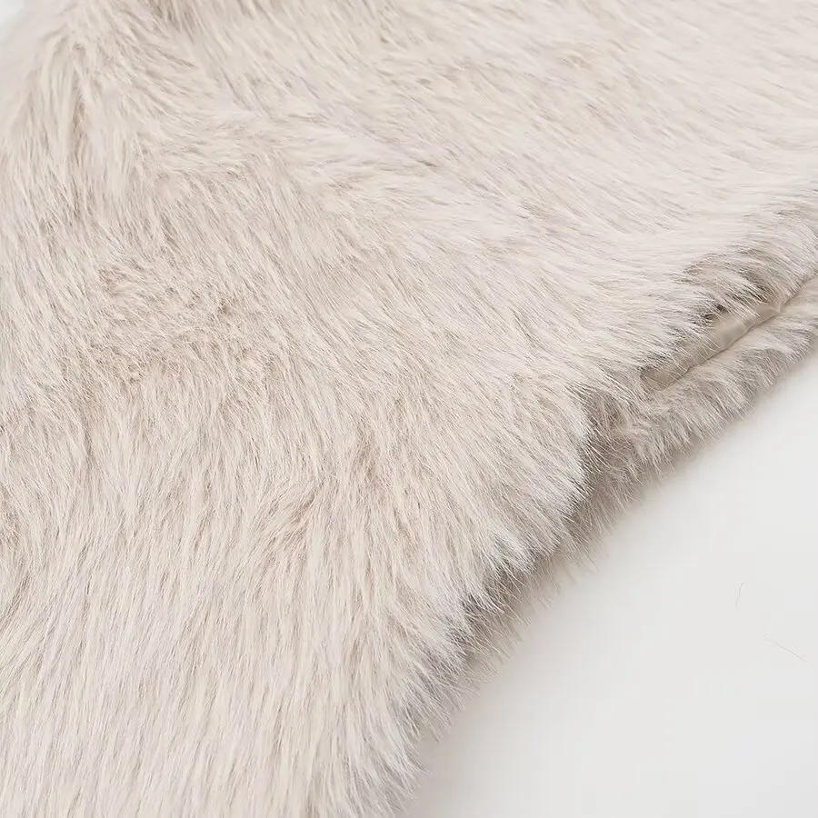 패셔너블한 캐주얼 스타일 인조 모피 숄 JNLEAOG 신상 여성 의류 디자인 감각적 다용도 레저 윈드 숄