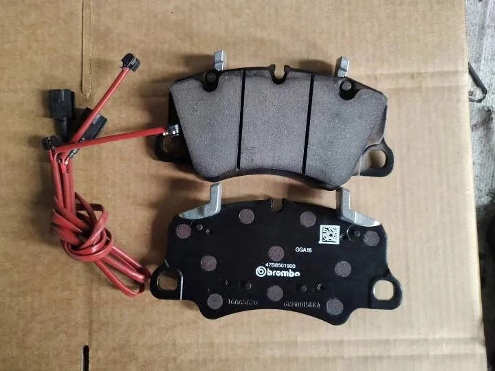 페라리 458, 488, 812용 브레이크 패드 70003826