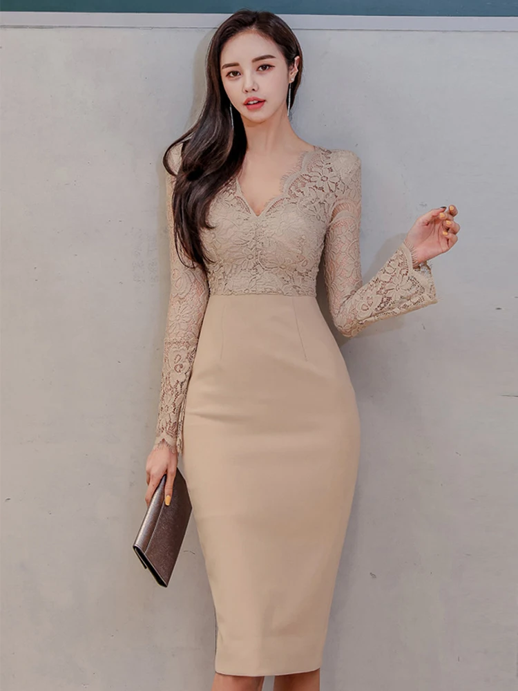 Koreańska moda damska w stylu pracy sukienki ołówkowe odzież damska elegancka biurowa do pracy z koronką Sexy z dekoltem w szpic dopasowana sukienka Mujer Vestidos