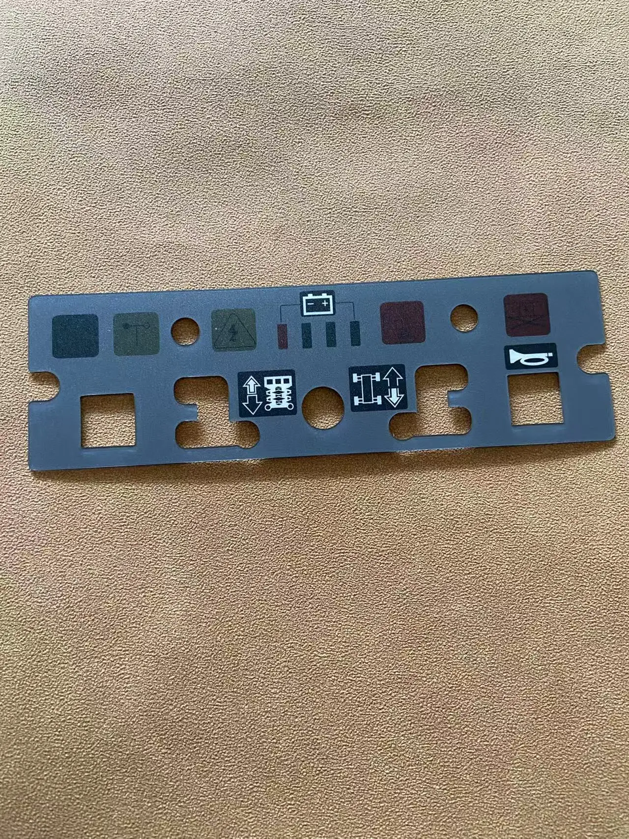 1001091275 ملصق وحدة التركيب العلوي لصندوق التحكم JLG ES موديل 1001091153 1001091154 0272778 0272779