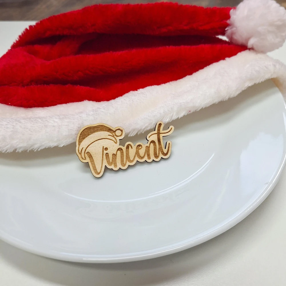 

10/20/30 шт. персонализированные деревянные рождественские шляпы, карточки с местами на заказ, рождественские именные подарочные бирки, маркер для сиденья для гостей, украшения для праздничного стола