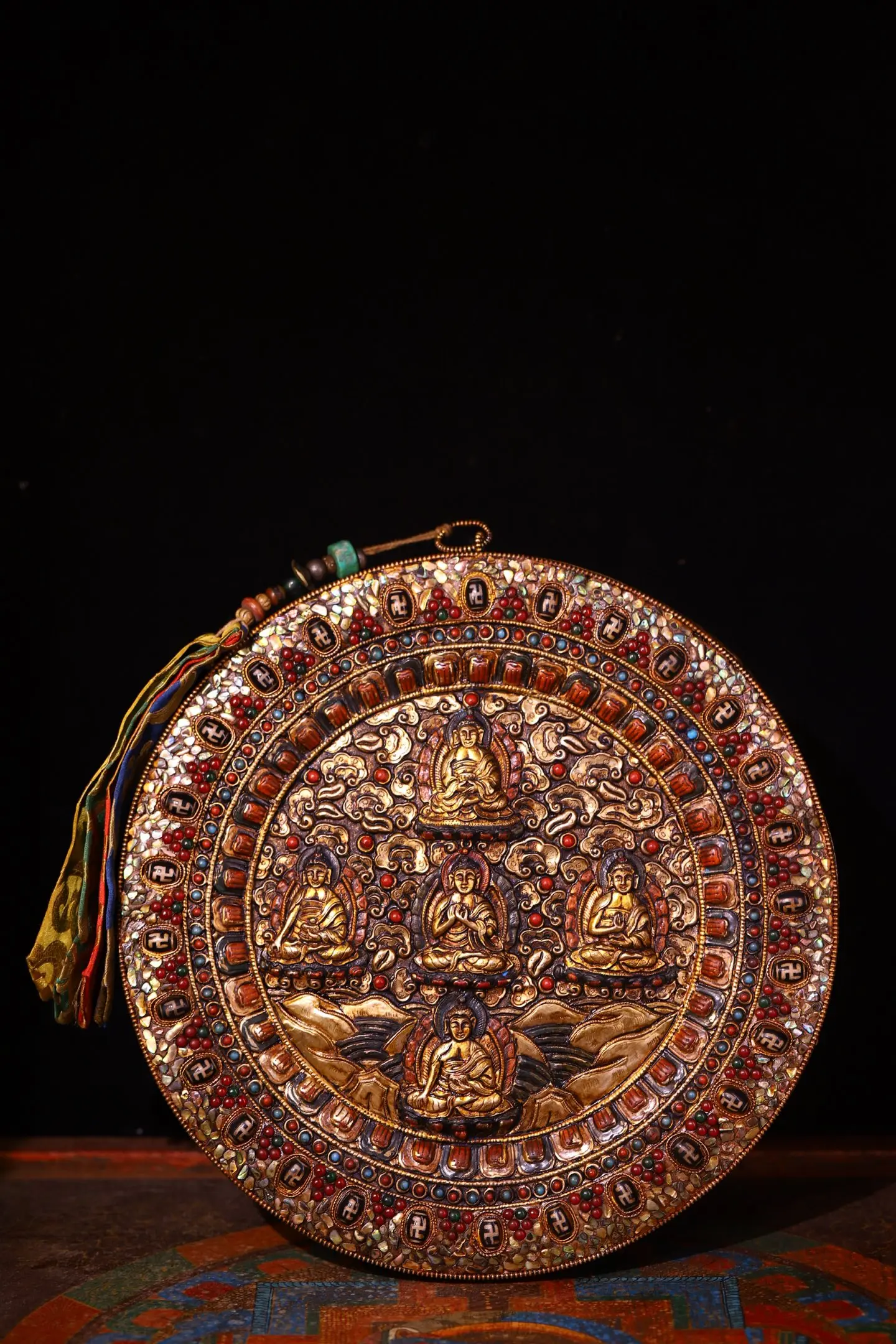 Tibetan Silver Mosaic Gem gZi Beads Turquoise Shakyamuni Five sided Buddha Thangka Buddha flower texture hanging panel screen