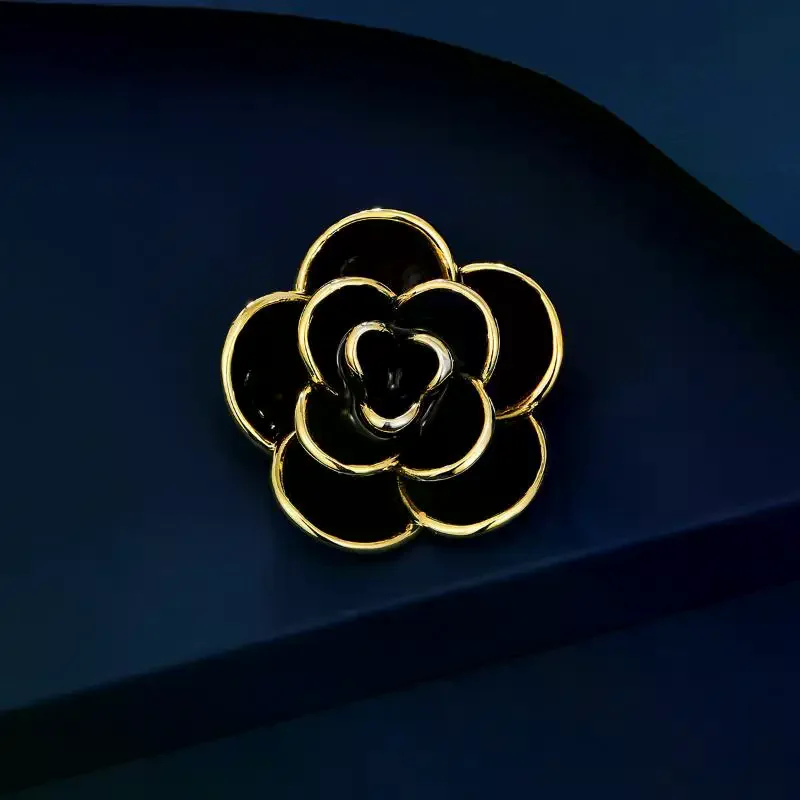 الراقية أسود أبيض زهرة الكاميليا دبابيس للمرأة الرجال الحداد الصدار دبابيس فستان قميص الملابس والاكسسوارات #4