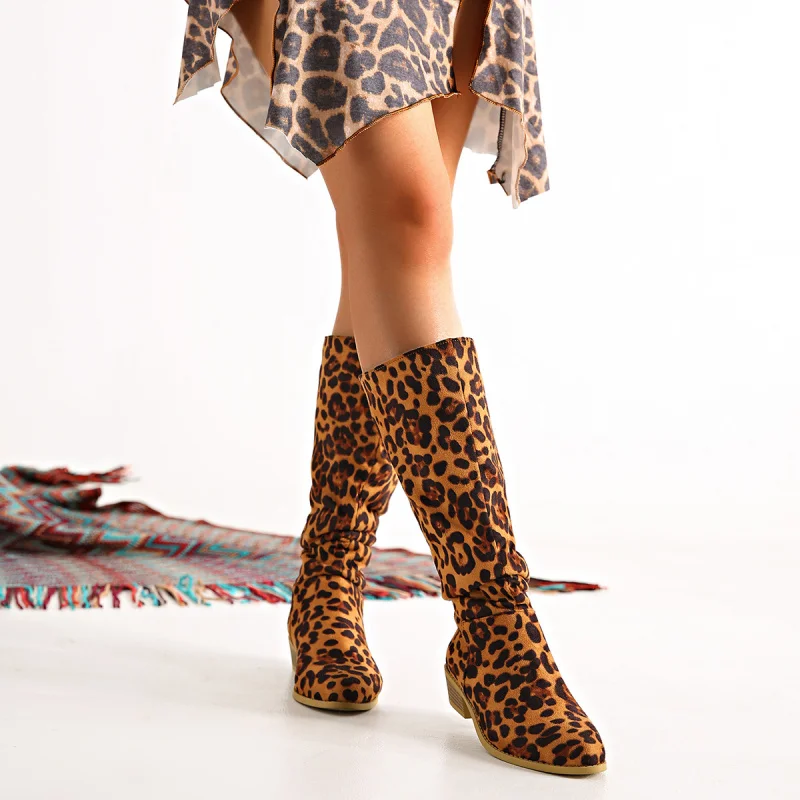 

2025 Summer Large Size Leopard Print High Boots for Women Fashionable Casual Long Boots for Outdoor Wear
