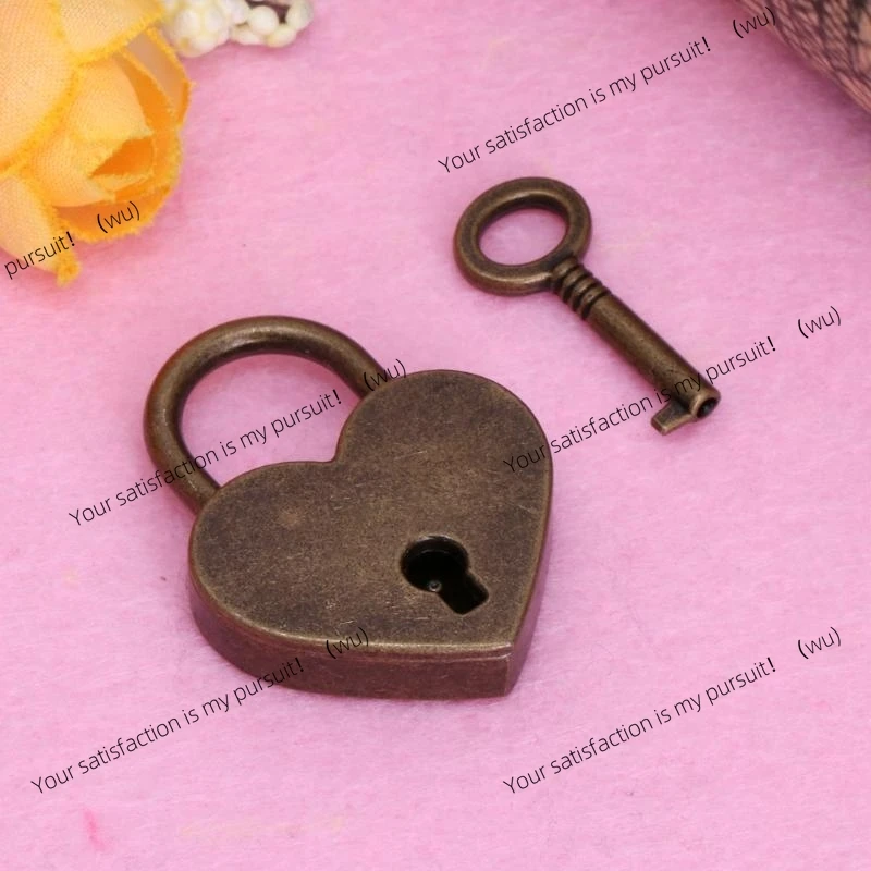 Vintage Wish Lock Mini Heart Shaped Lock Wedding Keyed Padlocks Personalized Padlock for Jewelry Box Small Wooden Box