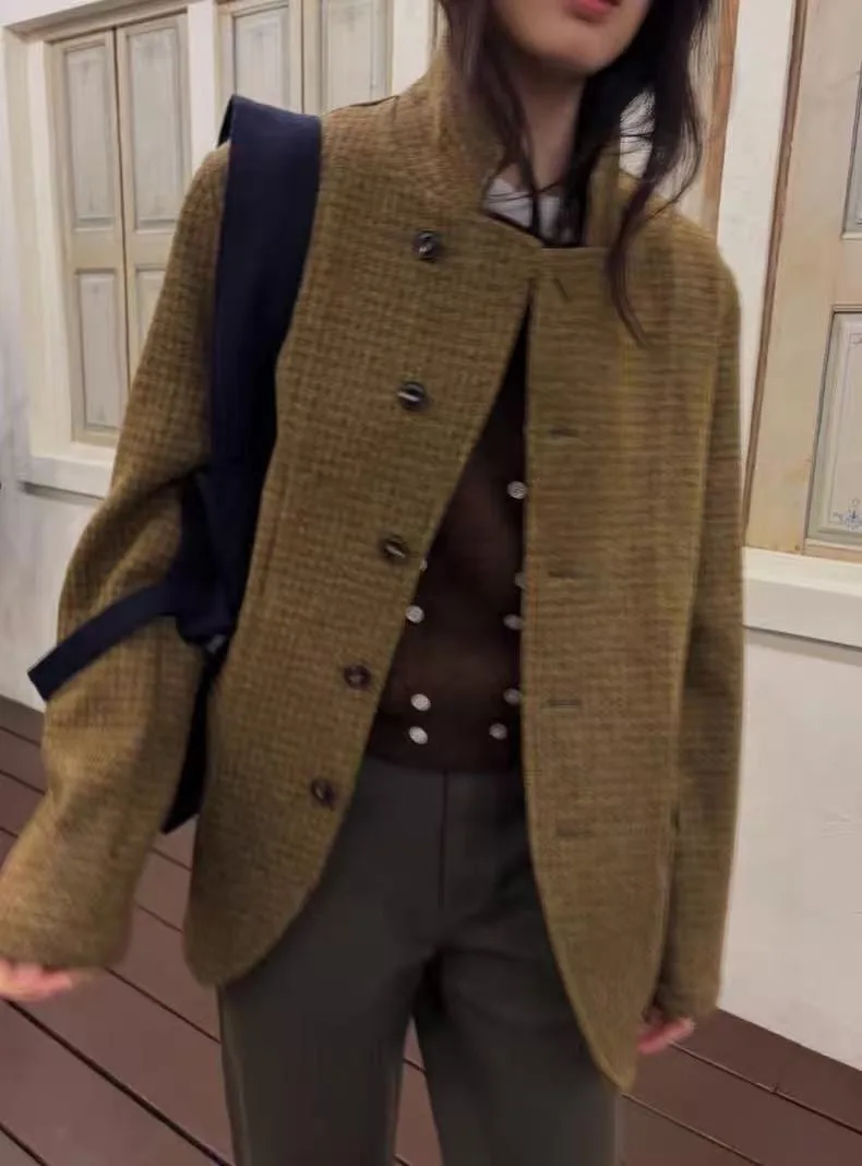 

MOSA 2025 зимняя женская свободная шерстяная клетчатая куртка в стиле ретро Dongdaemun через пригородное платье с длинной застежкой на пуговицы, повседневная одежда