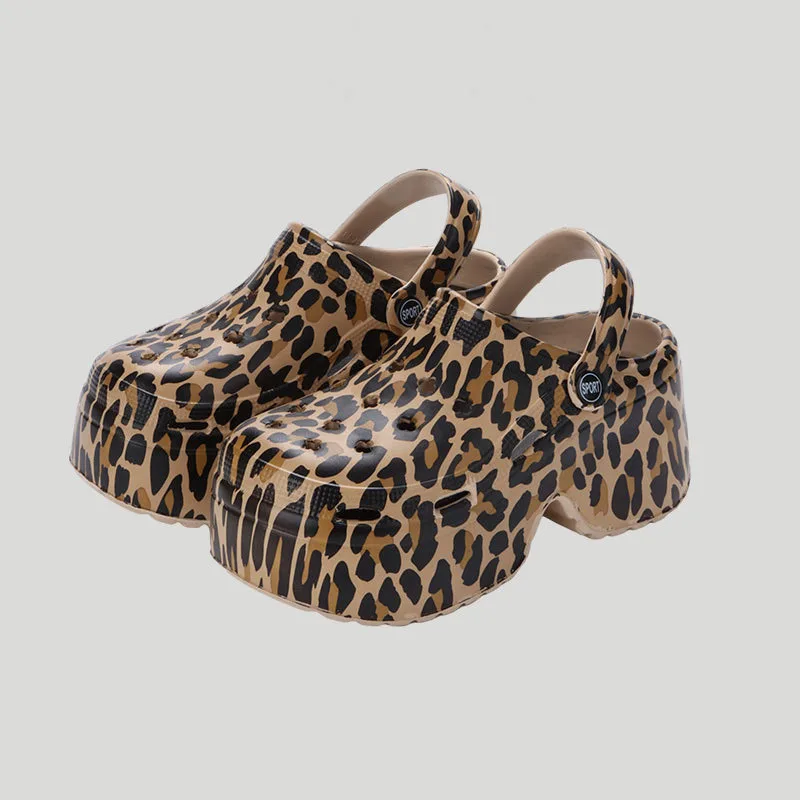 Summer Fashion Women Thicken Sole Sandals Ladies Outdoor Platform Shoes Girls Breathable Hole Shoes Female Beach Sandals