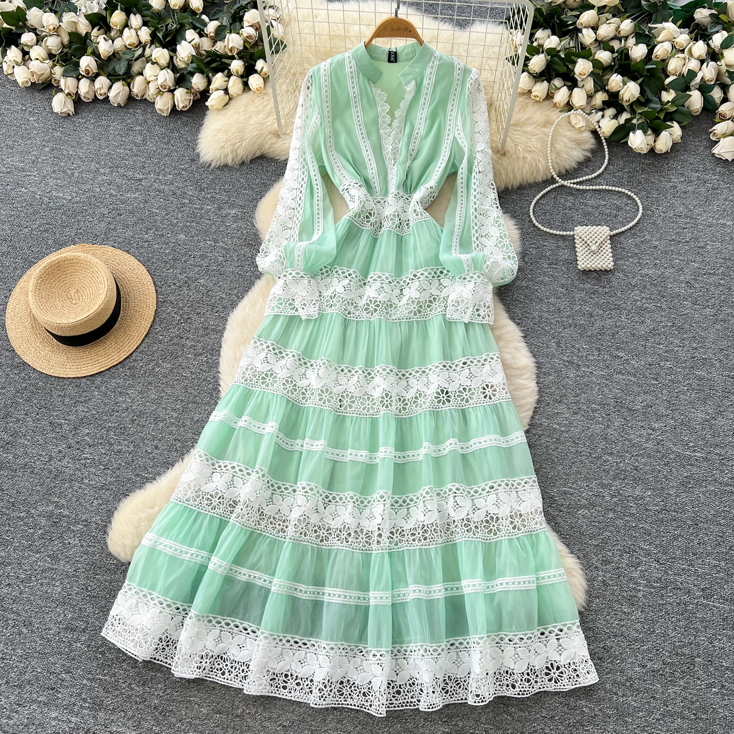 Herfst Franse stijl vintage high-end elegante avondjurk dames kant patchwork uitsparing borduurwerk retro v-hals lange jurk 2025