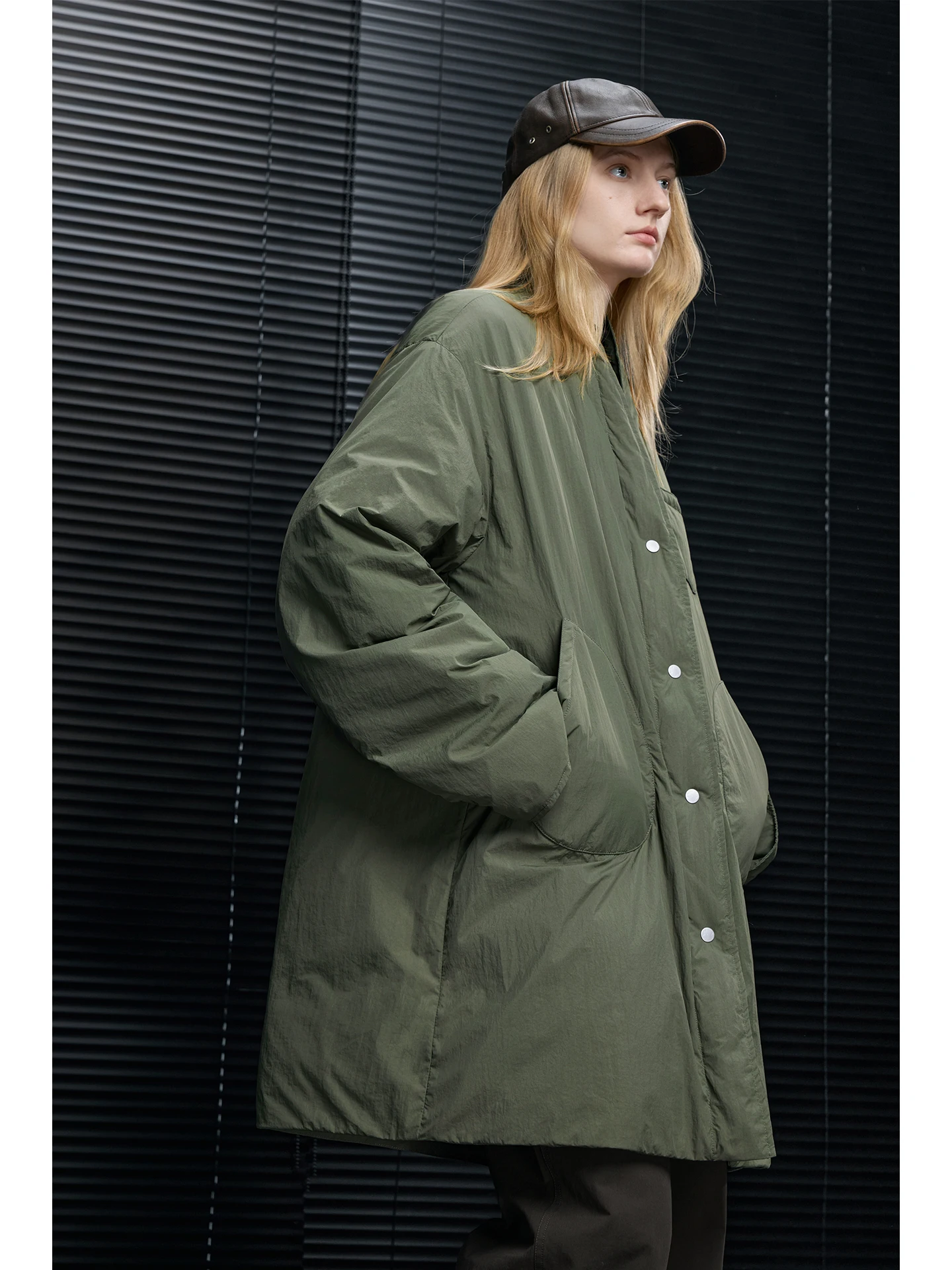 

Faionable V-Ne Mid-Length down Jaet Women's Loose Fit Winter Outerwear Sli Streetwear Trendy White Du Feather