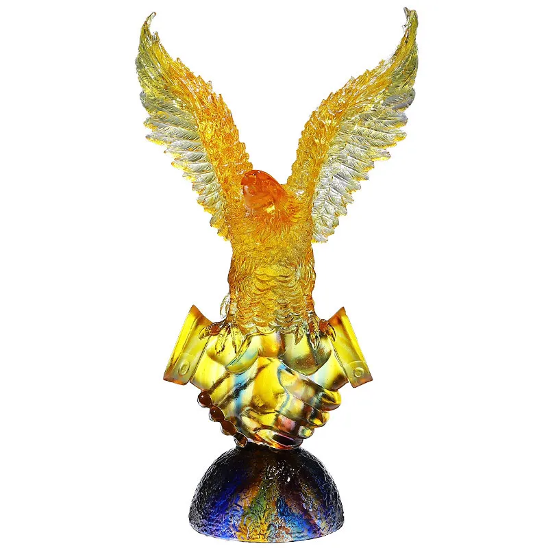 

Dapeng spreads its wings, the ancient glazed eagle ornament has a grand plan, and the new Chinese living room