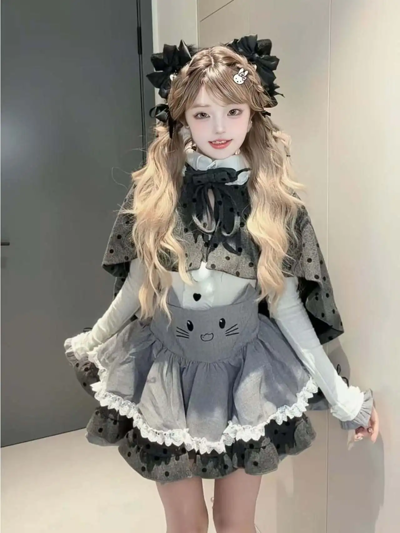 

Cute Polka Dot Shawl Coat White Base Top Skirt Set Grey Polka Dot Puffy Skirt for Women Regular Fit Long Sleeve Button Style