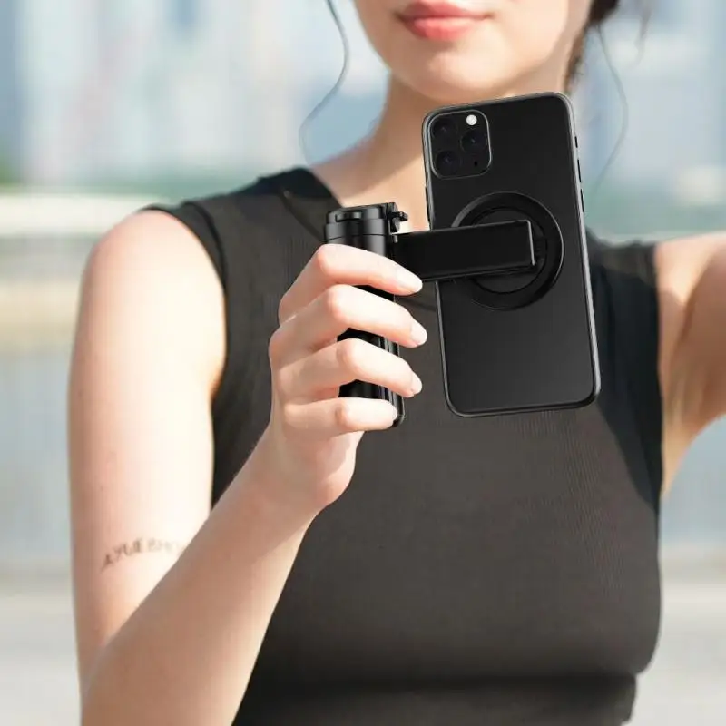 1 conjunto de suporte magnético para telefone com controle sem fio Bluetooth 4 em 1 mini bastão de selfie magnético multifuncional com 360 °   Rotação