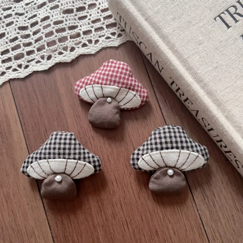 Handmade Stuffed Mushroom Brooch Hair Accessory DIY Craft for Kids Shoes Socks Bag Hat Scarf Clothing Decoration High Quality