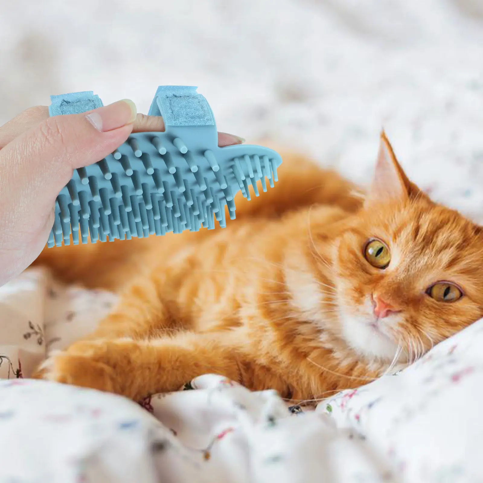 Cat Corner Self Grooming Brush Silicone Massage Comb for Walls Tables Chairs Blood Circulation Boost Pet Grooming Tool