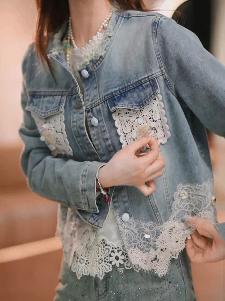 Lace Stitched Loose Lapel Chic Denim Jackets Women's 2025 Spring New Contrast Color Long-sleeve Tops Feminine Trendy Denim Coats
