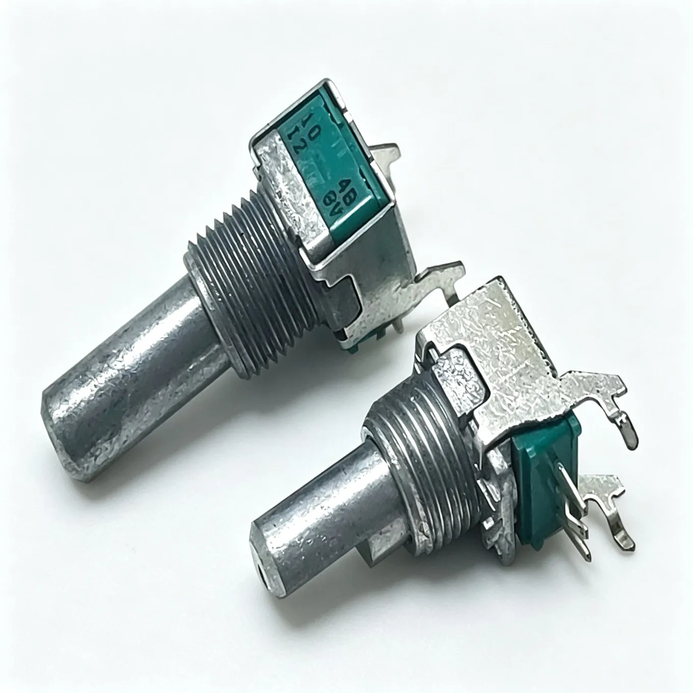 Original New 100% RK09L Single Potentiometer With Bracket Horizontal B104K B100K With Center Positioning Axis 15MM 20MM (SWITCH)