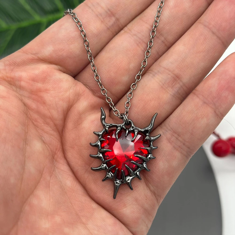 Spiky Red Glass Heart Pendant Necklace for Women Men Grunge Fashion Y2K Gothic Style Necklace Jewelry