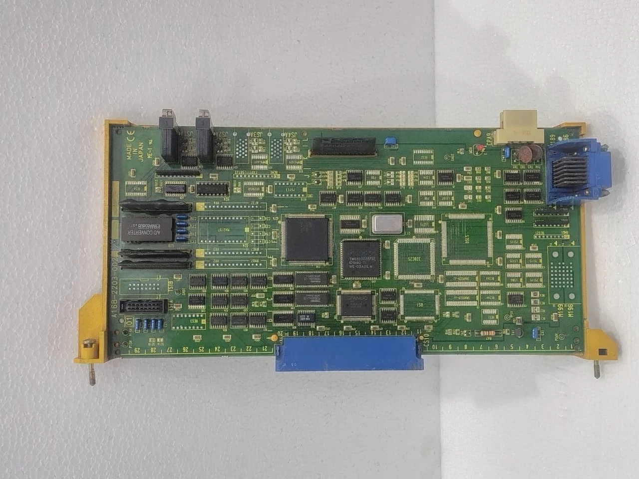 

A16B-2203-0021 Для FANUC A16B-2203-0021 Б/У печатная плата