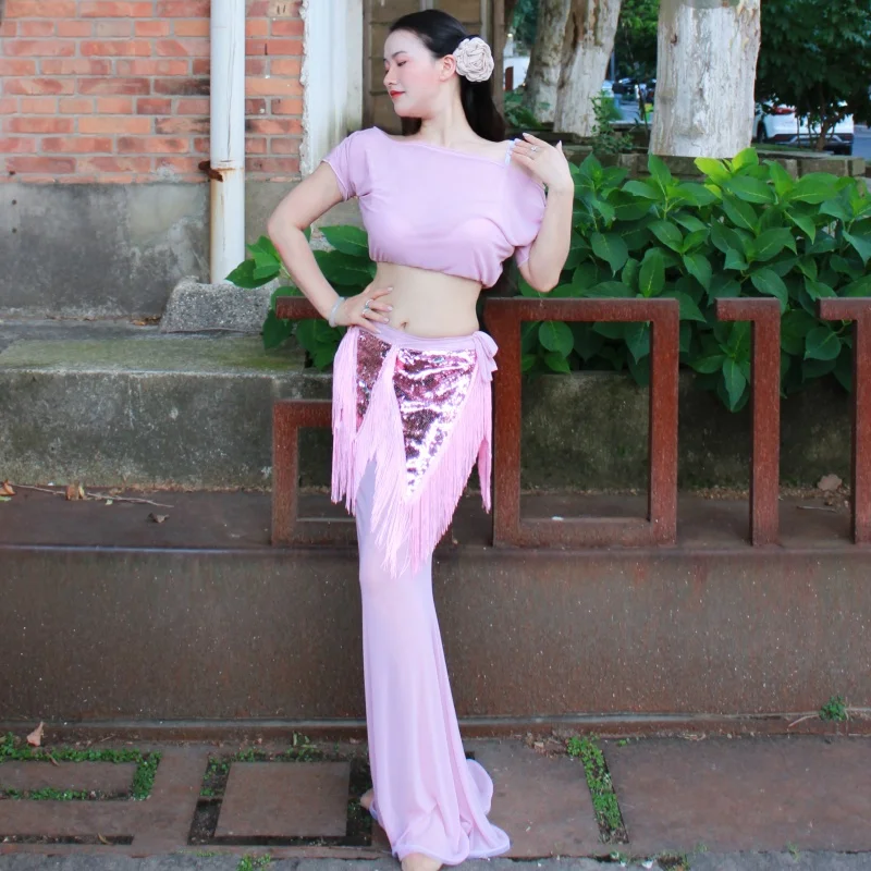 2025 traje de performance de dança do ventre top de manga curta + saia rabo de peixe sexy + lenço de quadril com borla de lantejoulas 3 peças roupas de dança oriental