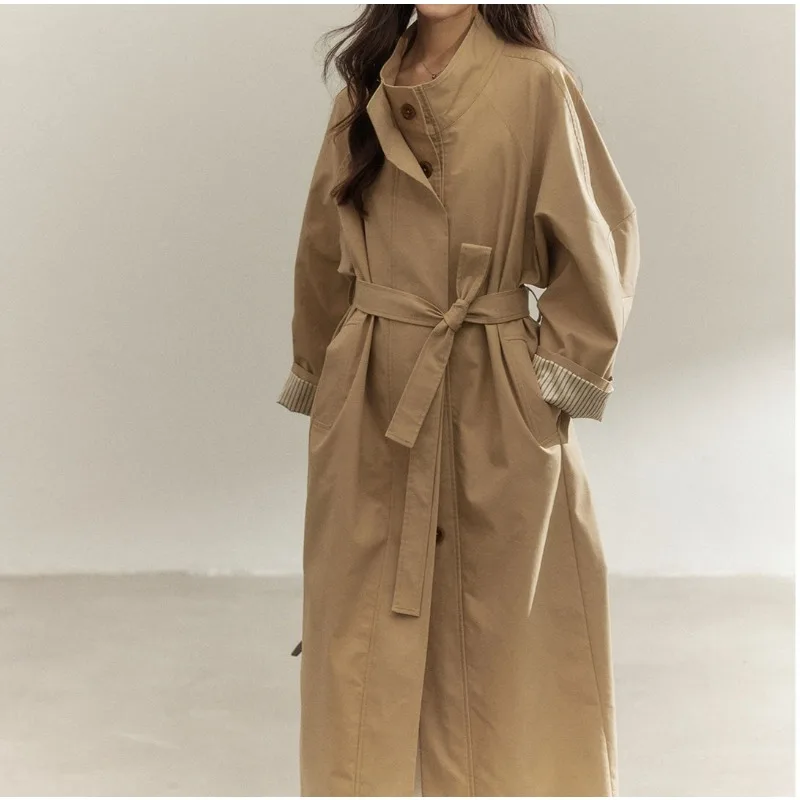 

Retro-style Stand Collar Trench Coat for Women, with Striped Sleeves, Loose Fit, Slimming, High-end Long Coat