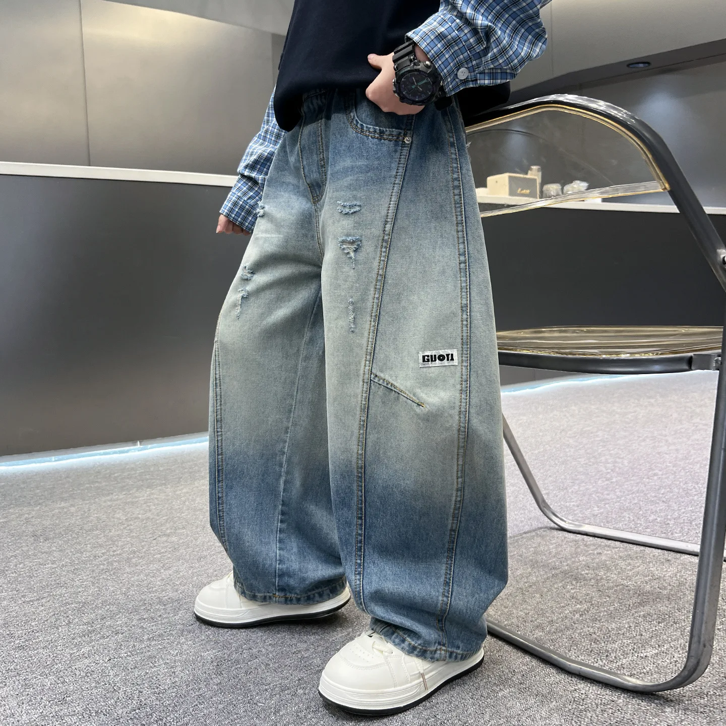 Stylish Big Boys' Ripped Spring Jeans 2026 New Style Big Kids' Spring Straight Leg Trousers Boys' Curved Pants