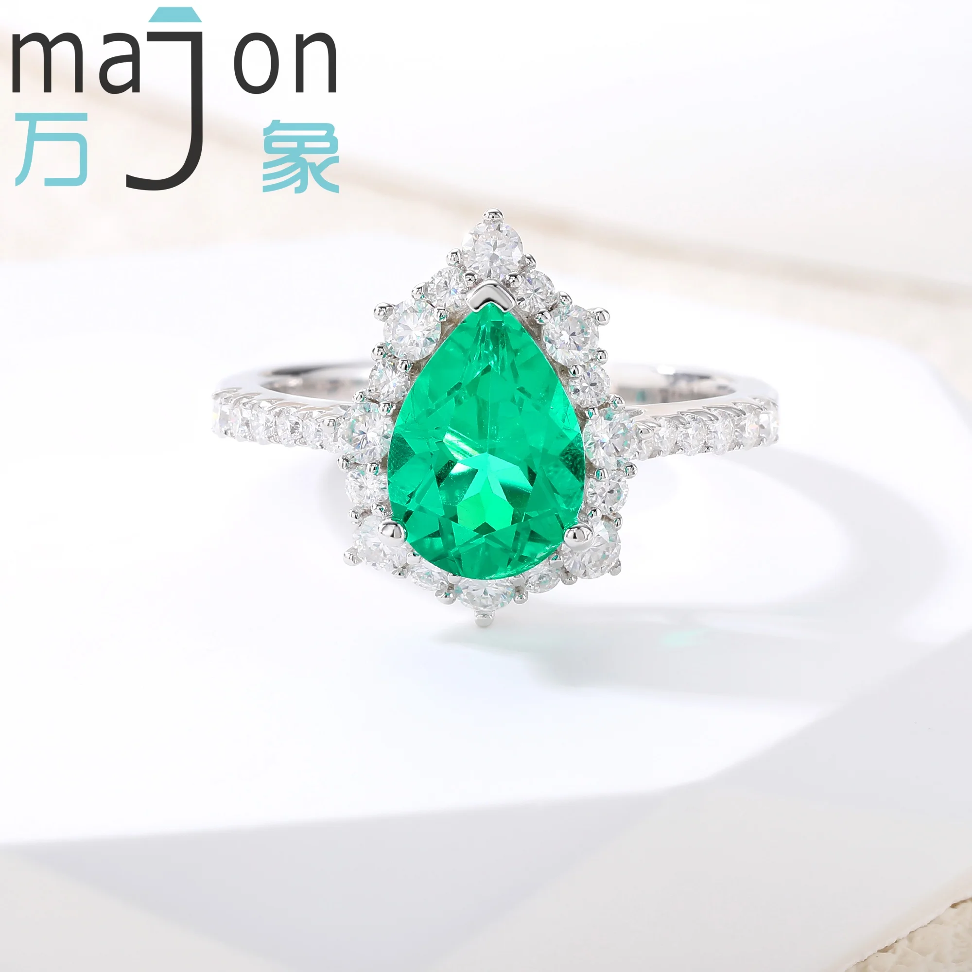 Classic Water Shape Lab Grown Emerald S925 Silver Ring For Women Daily Wear Jewelry Free Shipping