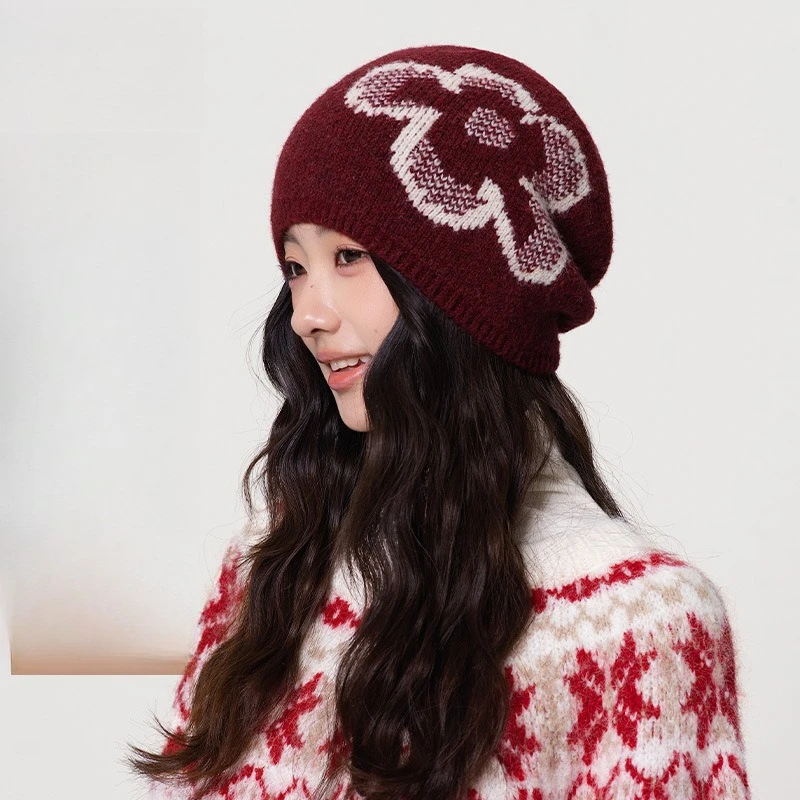 Autumn and Winter Korean Version of Fashion Jacquard Knitted Pile Hat Female Lazy Loose Face Small Warm Cover Wool Hat