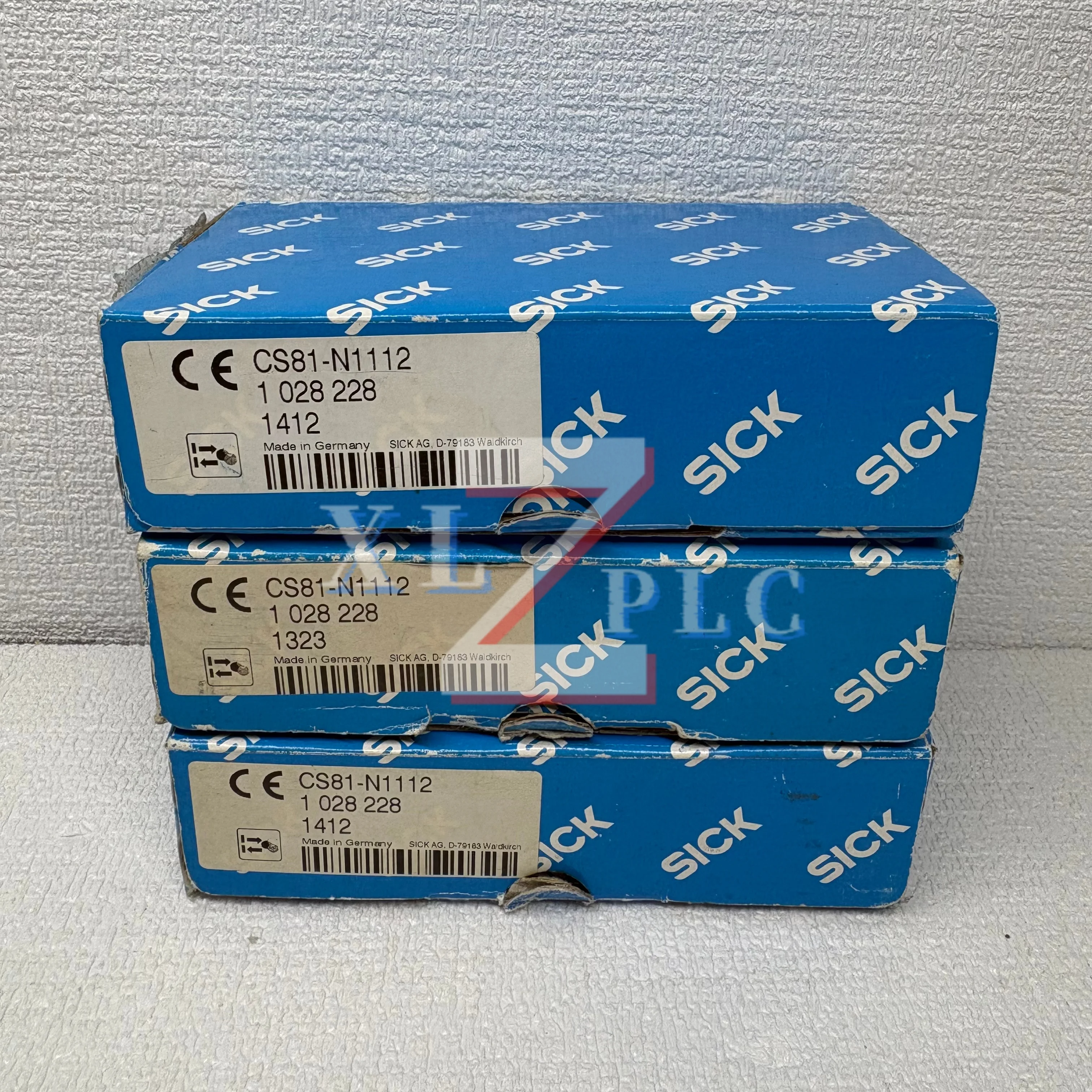 CS81-N1112 1028228  New In Box  Color Mark Sensorr