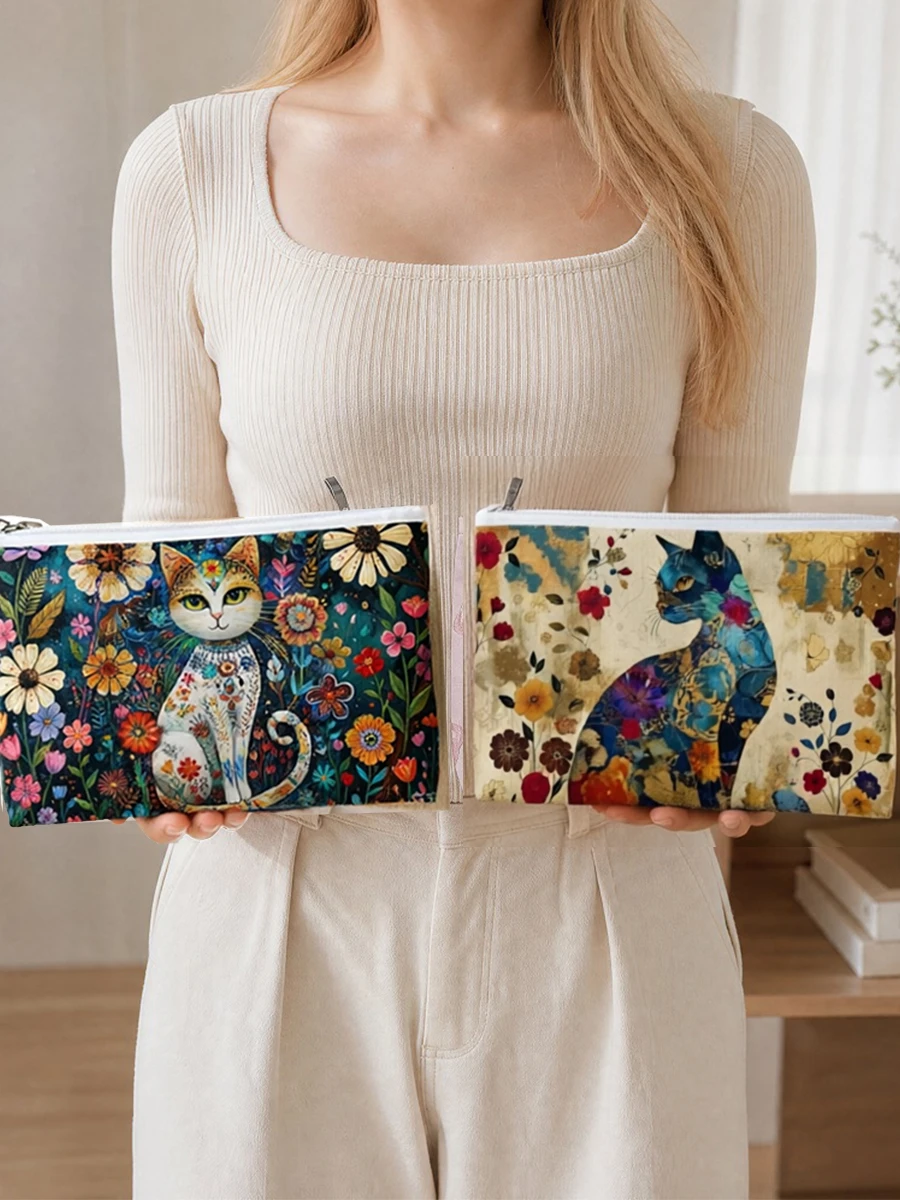 Lightweight Polyester Vibrant Floral Cat Pattern Makeup Bag with Zipper Travel Cosmetic Pouch for Women, Artistic Design Flowers