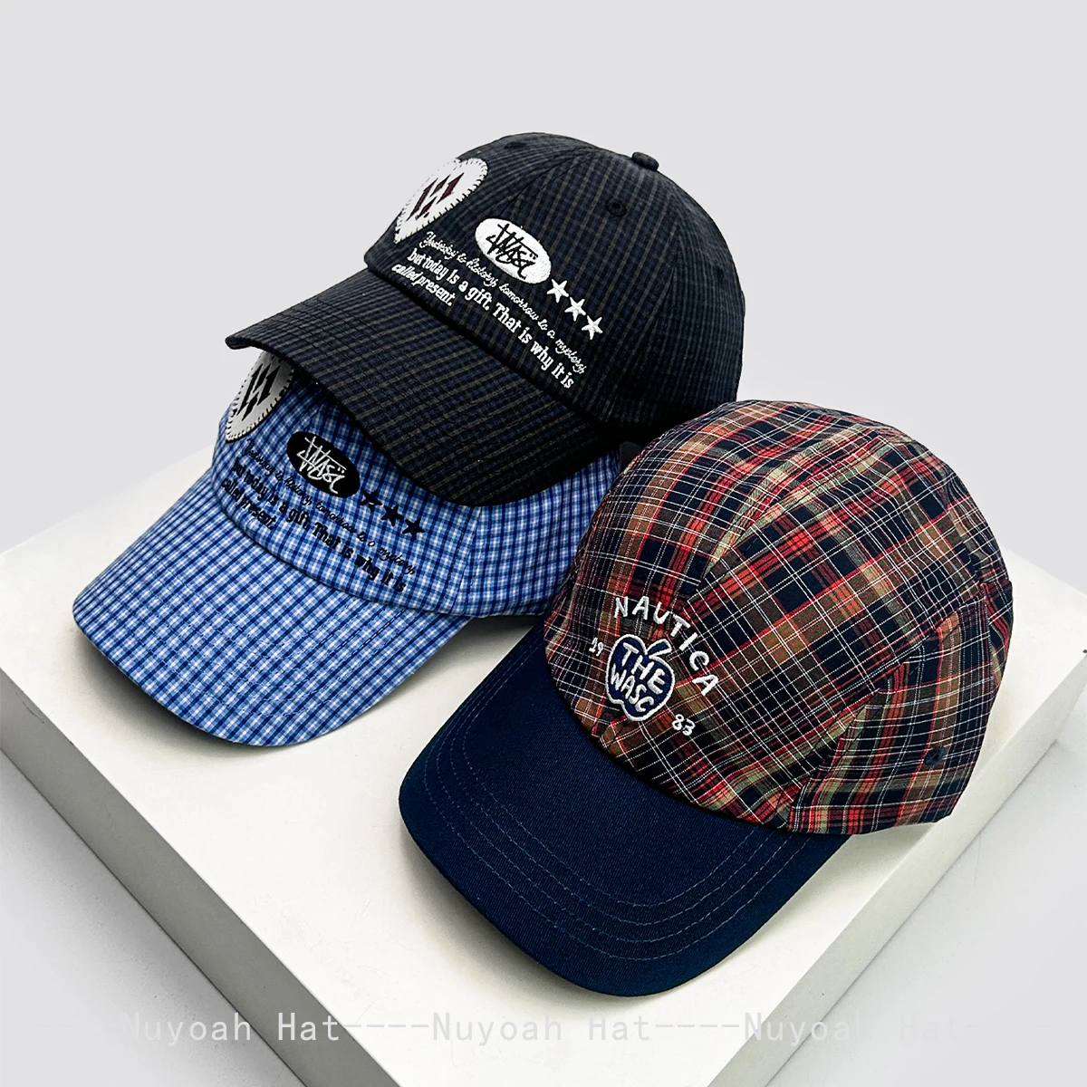 Karierte Baseballkappen mit gestickten Buchstaben, Retro-Sonnenschutz, Farbblock-Design, Neu für Herren und Damen, Vielseitige Persönliche Schirmmützen, Modisch