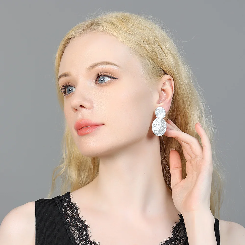 Vintage Gold Silver Color Geometric Big Round Clip on Earrings for Women Girl Hollow Ear Clip Without Piercing Fashion Jewelry